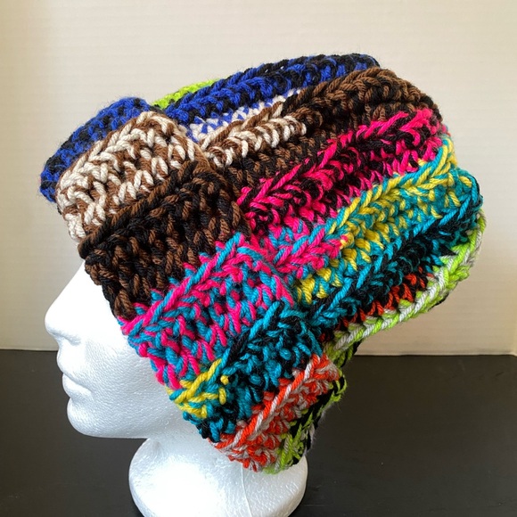 Colorful Crochet Chunky Beanie - Picture 3 of 9